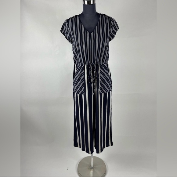 Lucer  Women’s Navy Blue and White Striped Side Pockets V-Neck Midi Jumpsuit - Picture 2 of 9